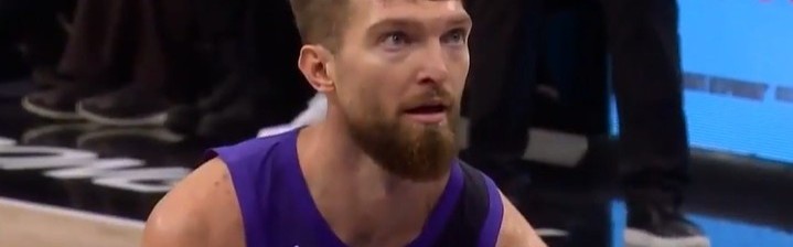 伤病一点影响都没有！蒙克突破击地 小萨跟进起飞单臂暴扣！