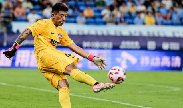 开云体育下载-自宣退役！28岁郭全博：别瞎猜了，没踢过假球，单纯不想踢了